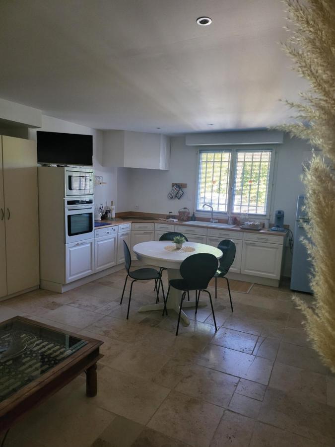 Lobeal Apartman Auriol Kültér fotó